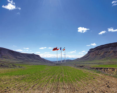 Vedi dam construction